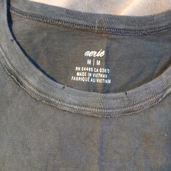 Aerie Women's Dark Grey Crew Neck Short Sleeve Distressed Tee NWT - Picture 3 of 6
